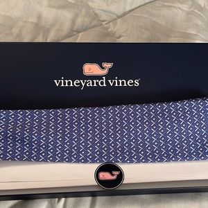 EUC - Vineyard Vines Baseball themed necktie